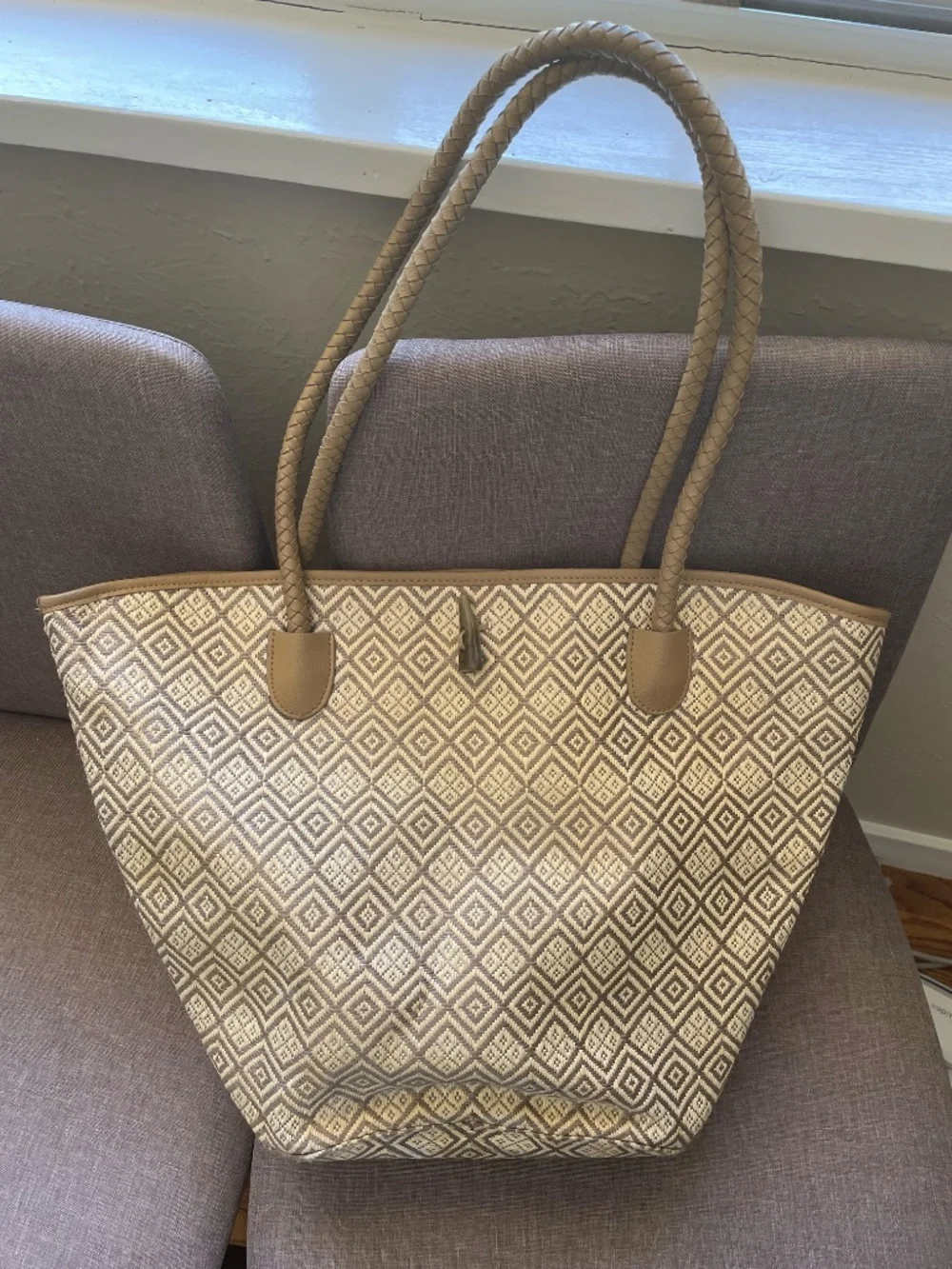 Neiman Marcus Gold Diamond Print Tote Bag | Braided Rope Handles | Leather Trim - Picture 3 of 6